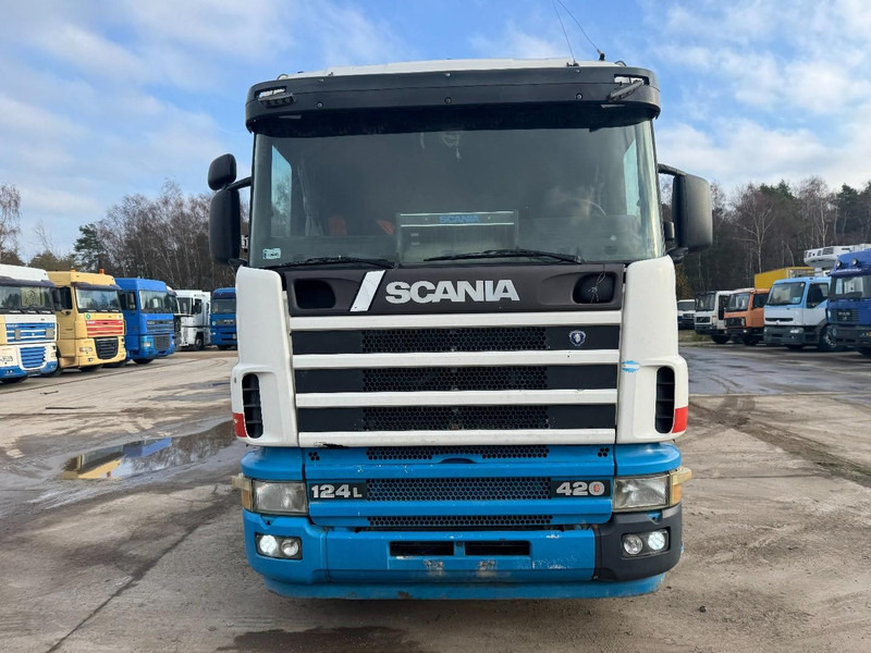 Scania 124 - 420 (MANUAL GEARBOX / BOITE MANUELLE / PTO / HYDRAULIC / PERFECT) - Tegljač: slika Scania 124 - 420 (MANUAL GEARBOX / BOITE MANUELLE / PTO / HYDRAULIC / PERFECT) - Tegljač Scania 124 - 420 (MANUAL GEARBOX / BOITE MANUELLE / PTO / HYDRAULIC / PERFECT) - Tegljač: slika Scania 124 - 420 (MANUAL GEARBOX / BOITE MANUELLE / PTO / HYDRAULIC / PERFECT) - Tegljač