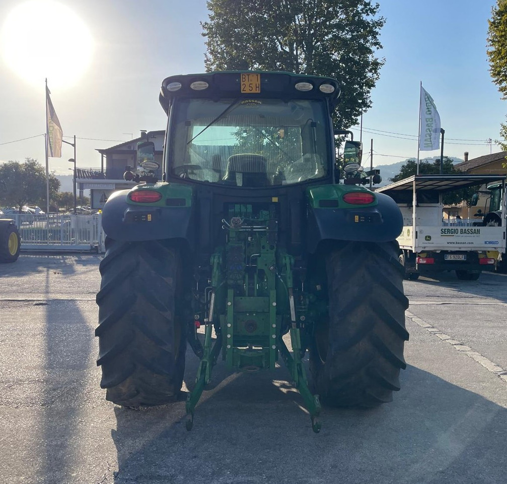 JOHN DEERE 6130 R - Traktor: slika JOHN DEERE 6130 R - Traktor JOHN DEERE 6130 R - Traktor: slika JOHN DEERE 6130 R - Traktor