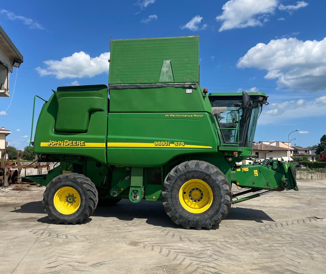 JOHN DEERE MIETITREBBIA STS 9880 - Kombajn za žetvu: slika JOHN DEERE MIETITREBBIA STS 9880 - Kombajn za žetvu JOHN DEERE MIETITREBBIA STS 9880 - Kombajn za žetvu: slika JOHN DEERE MIETITREBBIA STS 9880 - Kombajn za žetvu