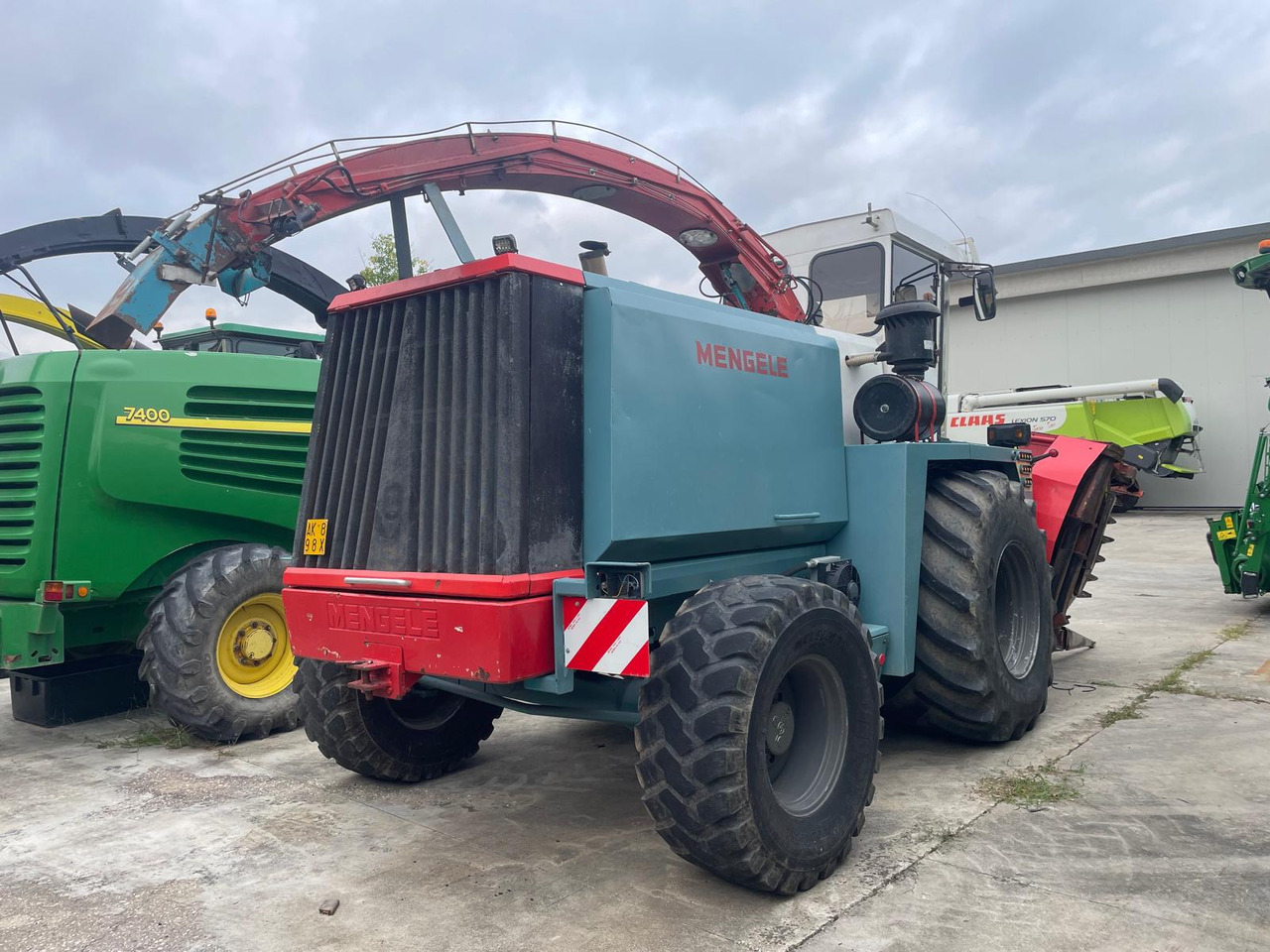 MENGELE TRINCIA SF 6000 - Silažni kombajn: slika MENGELE TRINCIA SF 6000 - Silažni kombajn MENGELE TRINCIA SF 6000 - Silažni kombajn: slika MENGELE TRINCIA SF 6000 - Silažni kombajn