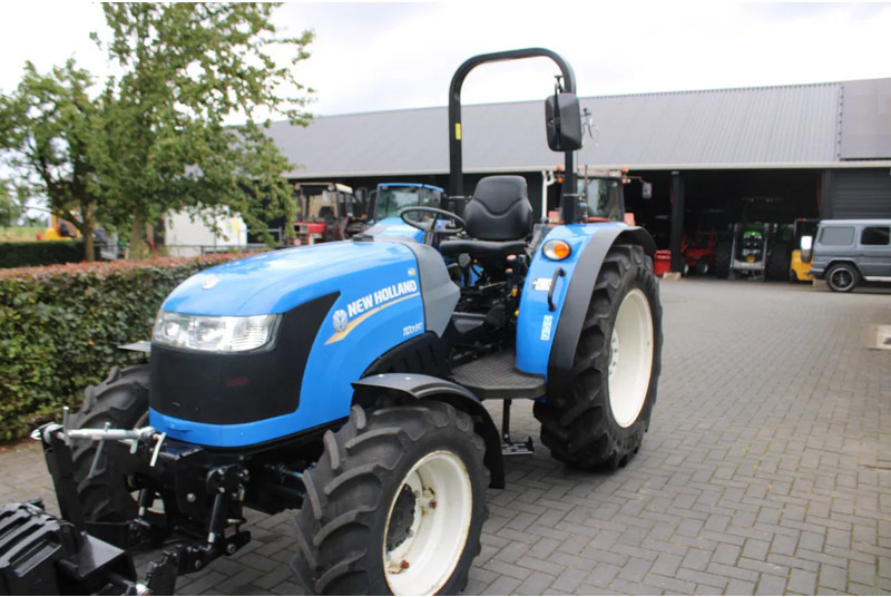 New Holland td 3.50 - Traktor: slika New Holland td 3.50 - Traktor New Holland td 3.50 - Traktor: slika New Holland td 3.50 - Traktor