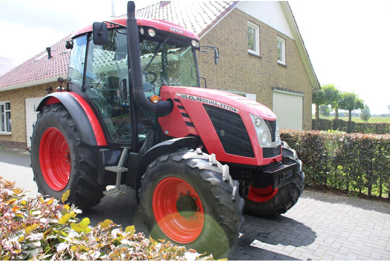 Zetor Proxima 80 CL - Traktor: slika Zetor Proxima 80 CL - Traktor Zetor Proxima 80 CL - Traktor: slika Zetor Proxima 80 CL - Traktor
