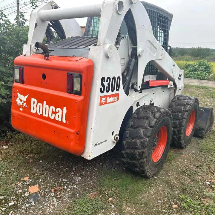 100%Ready Bobcat S300 Well Sold Most Famous Brand High Quality Bobcat S300 Skid Steer Loader for Sale - Mini utovarivač: slika 100%Ready Bobcat S300 Well Sold Most Famous Brand High Quality Bobcat S300 Skid Steer Loader for Sale - Mini utovarivač 100%Ready Bobcat S300 Well Sold Most Famous Brand High Quality Bobcat S300 Skid Steer Loader for Sale - Mini utovarivač: slika 100%Ready Bobcat S300 Well Sold Most Famous Brand High Quality Bobcat S300 Skid Steer Loader for Sale - Mini utovarivač