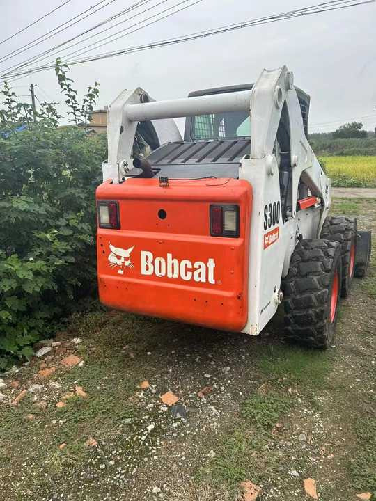 BOBCAT Brand Skid Loader S300 Used Machine Hot Sale - Utovarivač na kotačima: slika BOBCAT Brand Skid Loader S300 Used Machine Hot Sale - Utovarivač na kotačima BOBCAT Brand Skid Loader S300 Used Machine Hot Sale - Utovarivač na kotačima: slika BOBCAT Brand Skid Loader S300 Used Machine Hot Sale - Utovarivač na kotačima