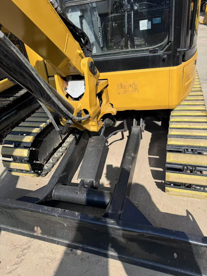 CATERPILLAR 303.5E - Mini bager: slika CATERPILLAR 303.5E - Mini bager CATERPILLAR 303.5E - Mini bager: slika CATERPILLAR 303.5E - Mini bager