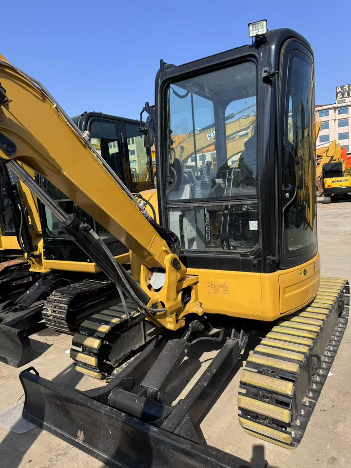 CATERPILLAR Used Cat 303.5E - Mini bager: slika CATERPILLAR Used Cat 303.5E - Mini bager CATERPILLAR Used Cat 303.5E - Mini bager: slika CATERPILLAR Used Cat 303.5E - Mini bager
