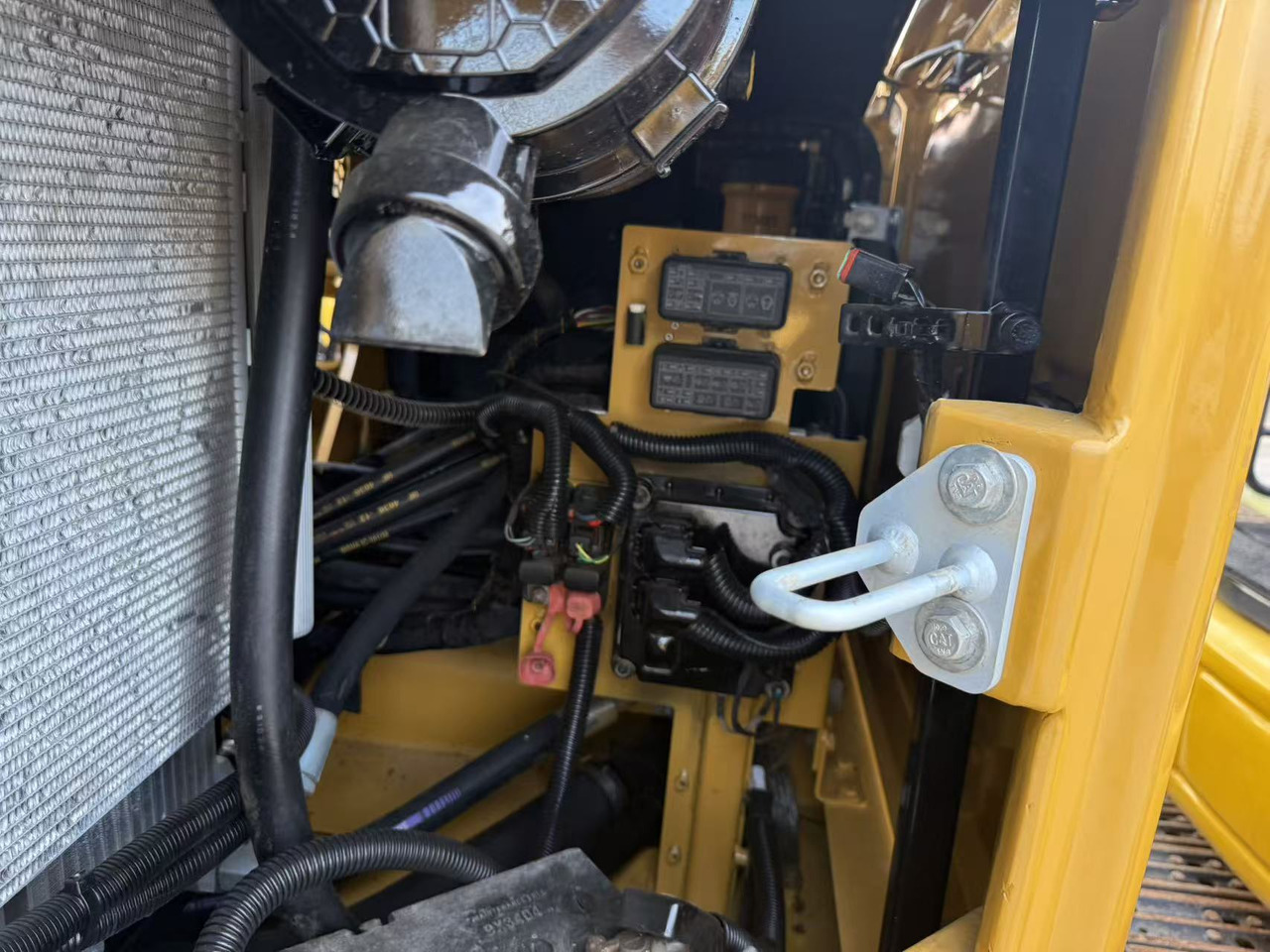 Mini bager CATERPILLAR Used Cat 307 .5e2 excavator, construction machinery excavator, used Cat 307 excavator at a cheap price.: slika Mini bager CATERPILLAR Used Cat 307 .5e2 excavator, construction machinery excavator, used Cat 307 excavator at a cheap price. Mini bager CATERPILLAR Used Cat 307 .5e2 excavator, construction machinery excavator, used Cat 307 excavator at a cheap price.: slika Mini bager CATERPILLAR Used Cat 307 .5e2 excavator, construction machinery excavator, used Cat 307 excavator at a cheap price.