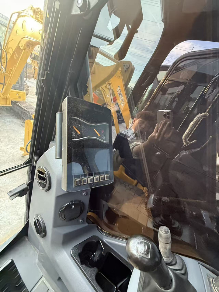 Mini bager CATERPILLAR Used Cat 307 .5e2 excavator, construction machinery excavator, used Cat 307 excavator at a cheap price.: slika Mini bager CATERPILLAR Used Cat 307 .5e2 excavator, construction machinery excavator, used Cat 307 excavator at a cheap price. Mini bager CATERPILLAR Used Cat 307 .5e2 excavator, construction machinery excavator, used Cat 307 excavator at a cheap price.: slika Mini bager CATERPILLAR Used Cat 307 .5e2 excavator, construction machinery excavator, used Cat 307 excavator at a cheap price.