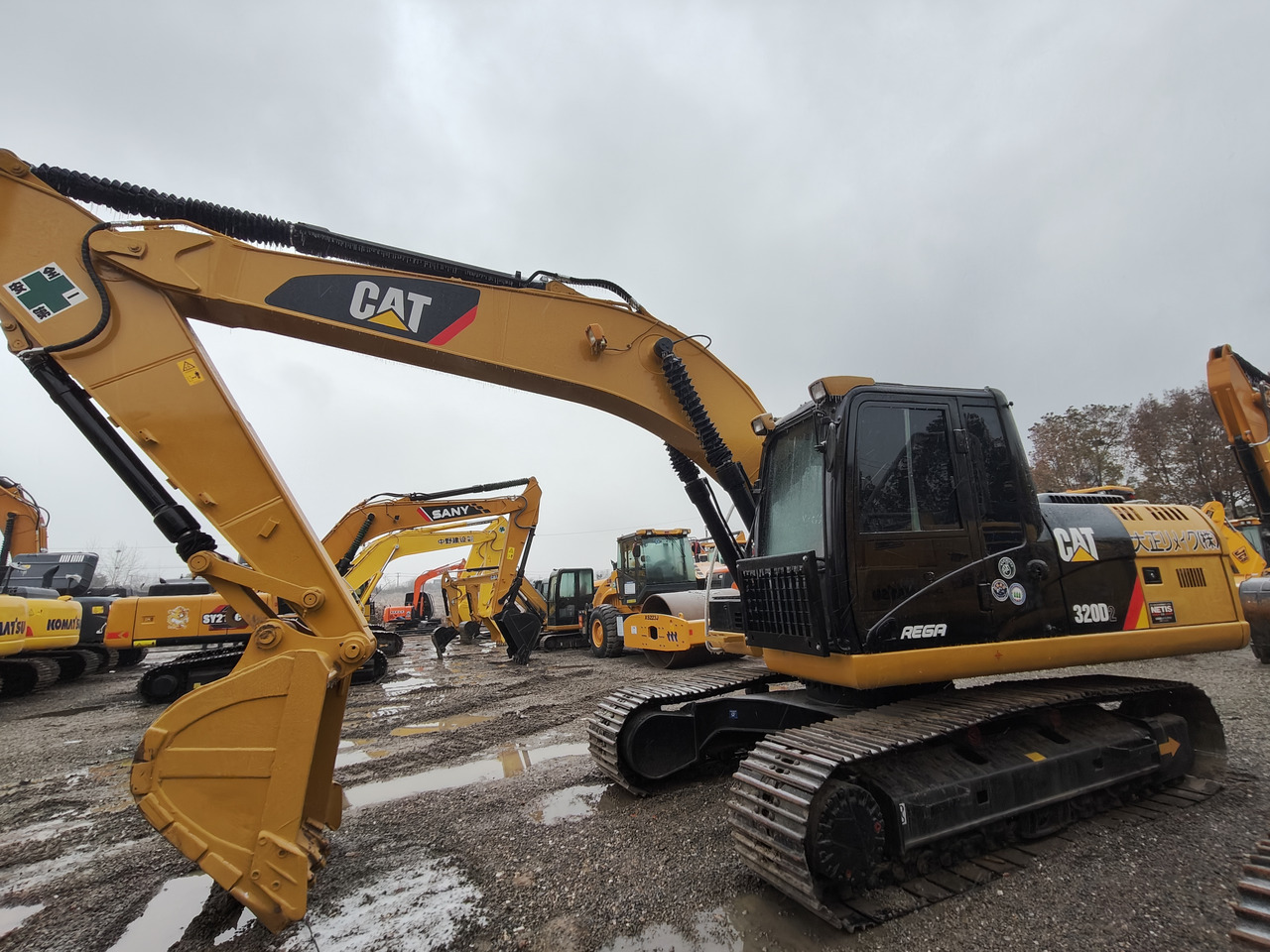 CATERPILLAR used 320D excavator - Bager gusjeničar: slika CATERPILLAR used 320D excavator - Bager gusjeničar CATERPILLAR used 320D excavator - Bager gusjeničar: slika CATERPILLAR used 320D excavator - Bager gusjeničar