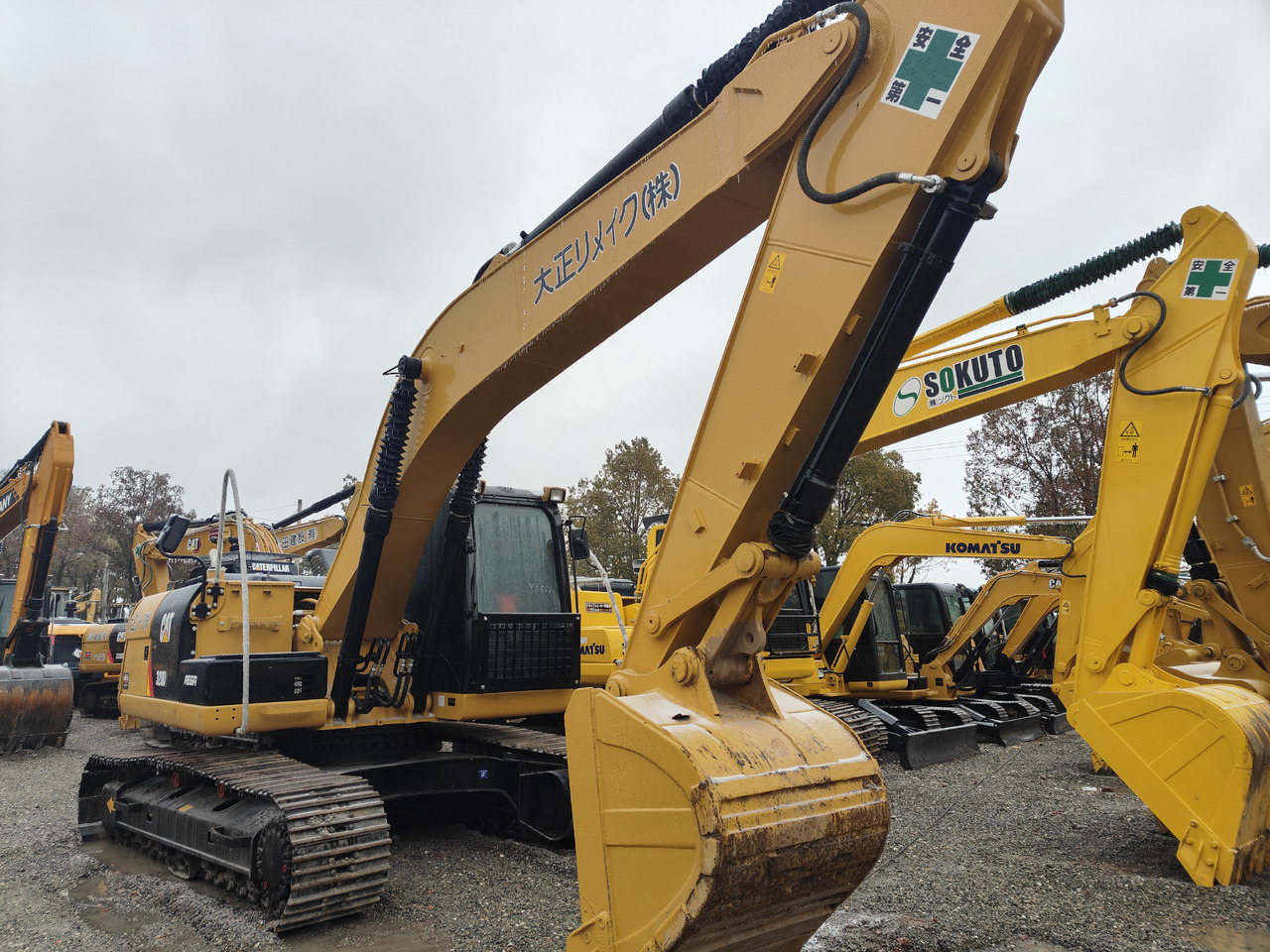 CATERPILLAR used 320D excavator - Bager gusjeničar: slika CATERPILLAR used 320D excavator - Bager gusjeničar CATERPILLAR used 320D excavator - Bager gusjeničar: slika CATERPILLAR used 320D excavator - Bager gusjeničar