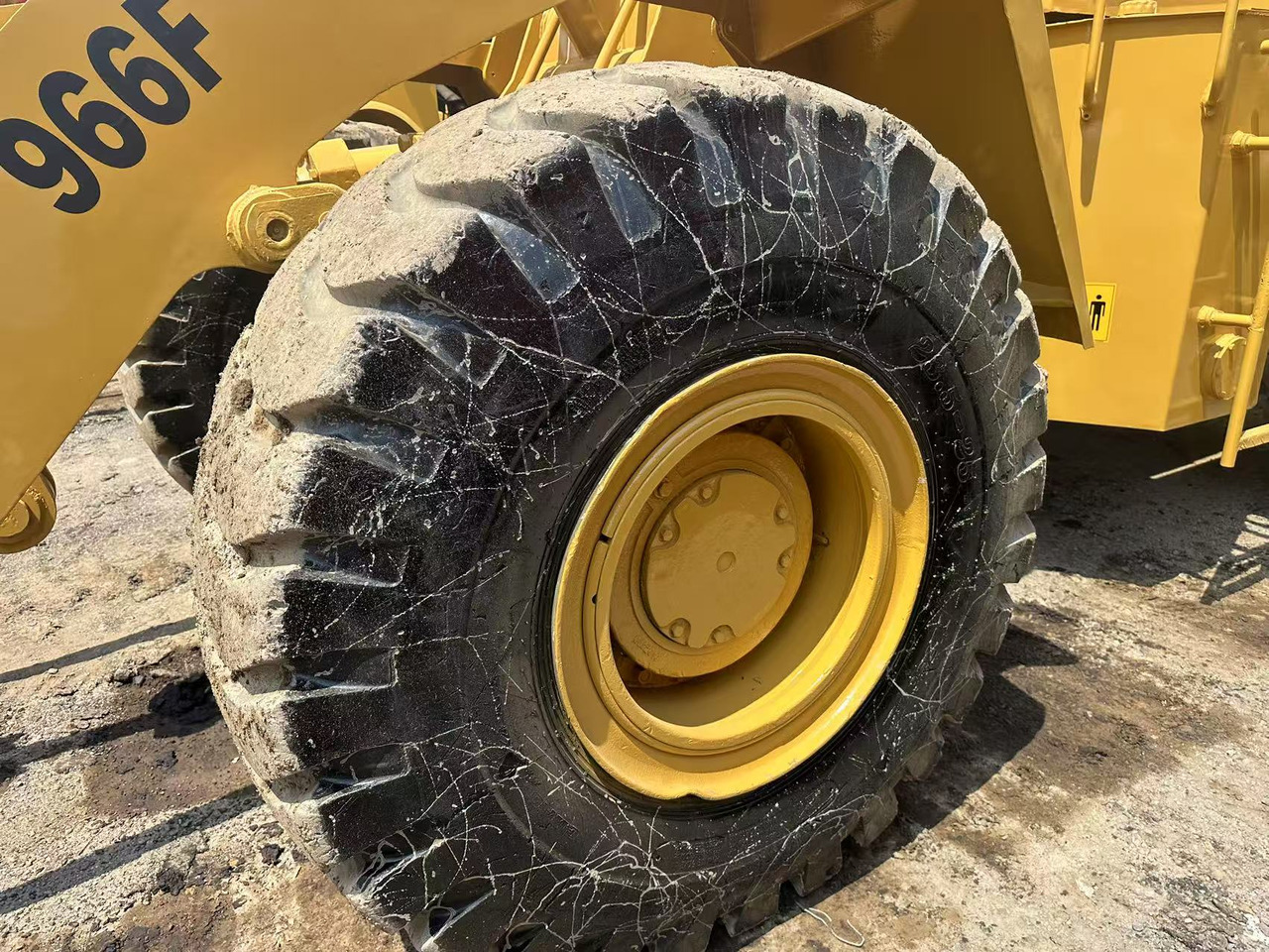 Utovarivač na kotačima CATERPILLAR used cat 966f loader [ Copy ] [ Copy ]: slika Utovarivač na kotačima CATERPILLAR used cat 966f loader [ Copy ] [ Copy ]