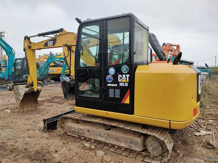 Cat Machine Used Mini Excavator CAT305.5E Cat Used Excavator - Mini bager: slika Cat Machine Used Mini Excavator CAT305.5E Cat Used Excavator - Mini bager Cat Machine Used Mini Excavator CAT305.5E Cat Used Excavator - Mini bager: slika Cat Machine Used Mini Excavator CAT305.5E Cat Used Excavator - Mini bager