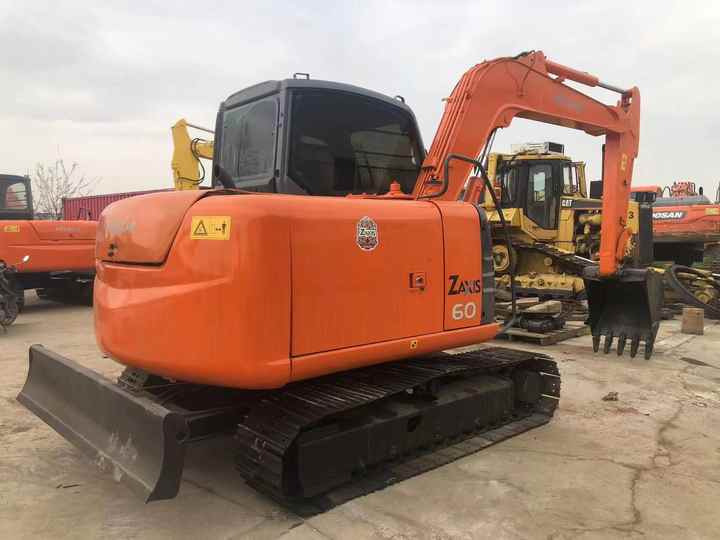 Cheap Price Hitachi ZX60 Used Excavator for Sale Used 6 Tons Hitachi Mini Excavator with Good Performance - Bager: slika Cheap Price Hitachi ZX60 Used Excavator for Sale Used 6 Tons Hitachi Mini Excavator with Good Performance - Bager Cheap Price Hitachi ZX60 Used Excavator for Sale Used 6 Tons Hitachi Mini Excavator with Good Performance - Bager: slika Cheap Price Hitachi ZX60 Used Excavator for Sale Used 6 Tons Hitachi Mini Excavator with Good Performance - Bager