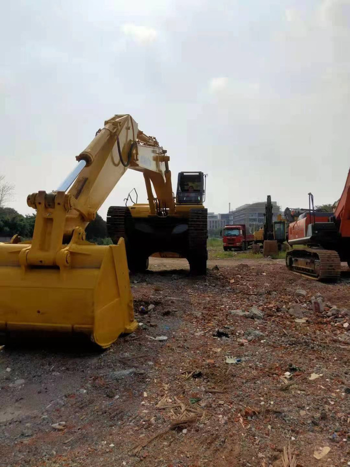 Komatsu pc400 - Bager gusjeničar: slika Komatsu pc400 - Bager gusjeničar Komatsu pc400 - Bager gusjeničar: slika Komatsu pc400 - Bager gusjeničar