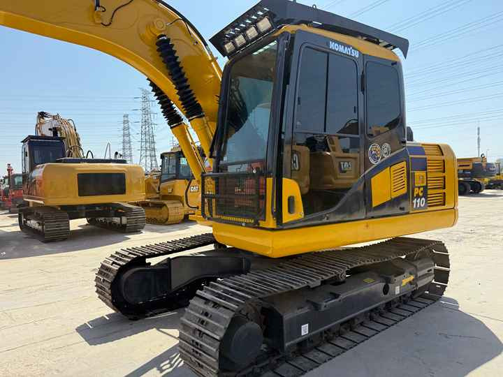 Low Shipping Mini Used Excavator Construction Machine Used komatsu Pc110 - Bager gusjeničar: slika Low Shipping Mini Used Excavator Construction Machine Used komatsu Pc110 - Bager gusjeničar Low Shipping Mini Used Excavator Construction Machine Used komatsu Pc110 - Bager gusjeničar: slika Low Shipping Mini Used Excavator Construction Machine Used komatsu Pc110 - Bager gusjeničar
