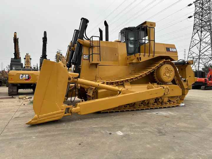 New Arrival Used Cat D10r Bulldozer on Hot Sale Original Cat D6 D7 D10 Bulldozer for Sale - Buldožer: slika New Arrival Used Cat D10r Bulldozer on Hot Sale Original Cat D6 D7 D10 Bulldozer for Sale - Buldožer New Arrival Used Cat D10r Bulldozer on Hot Sale Original Cat D6 D7 D10 Bulldozer for Sale - Buldožer: slika New Arrival Used Cat D10r Bulldozer on Hot Sale Original Cat D6 D7 D10 Bulldozer for Sale - Buldožer
