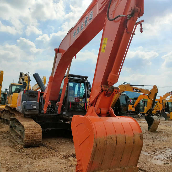 Original Japan Hitachi ZX240 Excavator Hitachi Excavator in Low Price for Hot Sale - Bager gusjeničar: slika Original Japan Hitachi ZX240 Excavator Hitachi Excavator in Low Price for Hot Sale - Bager gusjeničar Original Japan Hitachi ZX240 Excavator Hitachi Excavator in Low Price for Hot Sale - Bager gusjeničar: slika Original Japan Hitachi ZX240 Excavator Hitachi Excavator in Low Price for Hot Sale - Bager gusjeničar