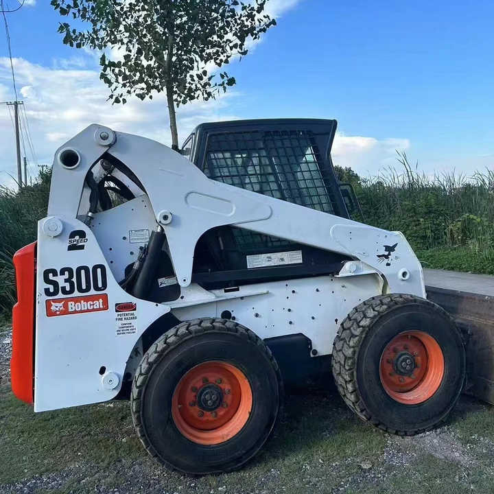 Used Bob Cat Bob Cat S300 Used Mini Skid Steer Wheel Loader Multifunctional Track Loaders Bobcat S300 - Mini utovarivač: slika Used Bob Cat Bob Cat S300 Used Mini Skid Steer Wheel Loader Multifunctional Track Loaders Bobcat S300 - Mini utovarivač Used Bob Cat Bob Cat S300 Used Mini Skid Steer Wheel Loader Multifunctional Track Loaders Bobcat S300 - Mini utovarivač: slika Used Bob Cat Bob Cat S300 Used Mini Skid Steer Wheel Loader Multifunctional Track Loaders Bobcat S300 - Mini utovarivač