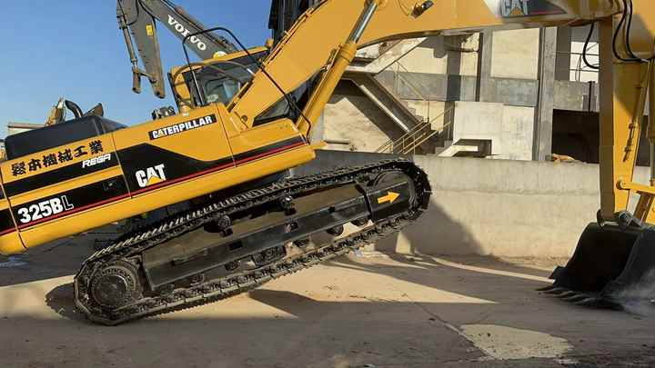 Used CAT 320bl Excavator CAT 320b 320c 320d 320dl Digger Earthmoving Mining Work Heavy Duty Equipment - Bager gusjeničar: slika Used CAT 320bl Excavator CAT 320b 320c 320d 320dl Digger Earthmoving Mining Work Heavy Duty Equipment - Bager gusjeničar Used CAT 320bl Excavator CAT 320b 320c 320d 320dl Digger Earthmoving Mining Work Heavy Duty Equipment - Bager gusjeničar: slika Used CAT 320bl Excavator CAT 320b 320c 320d 320dl Digger Earthmoving Mining Work Heavy Duty Equipment - Bager gusjeničar