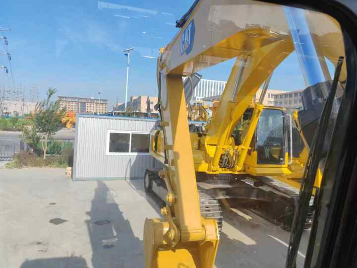Used Digger Cat 315d Construction Machinery Construction Digger Used Cat 315d Cheap Excavator - Bager gusjeničar: slika Used Digger Cat 315d Construction Machinery Construction Digger Used Cat 315d Cheap Excavator - Bager gusjeničar Used Digger Cat 315d Construction Machinery Construction Digger Used Cat 315d Cheap Excavator - Bager gusjeničar: slika Used Digger Cat 315d Construction Machinery Construction Digger Used Cat 315d Cheap Excavator - Bager gusjeničar