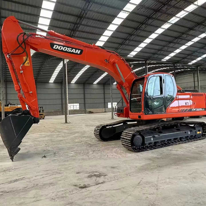 Used Digger Doosan DX225LC-9T Construction Machinery Construction Digger Used Doosan DX225LC-9T Cheap Excavator - Bager gusjeničar: slika Used Digger Doosan DX225LC-9T Construction Machinery Construction Digger Used Doosan DX225LC-9T Cheap Excavator - Bager gusjeničar Used Digger Doosan DX225LC-9T Construction Machinery Construction Digger Used Doosan DX225LC-9T Cheap Excavator - Bager gusjeničar: slika Used Digger Doosan DX225LC-9T Construction Machinery Construction Digger Used Doosan DX225LC-9T Cheap Excavator - Bager gusjeničar