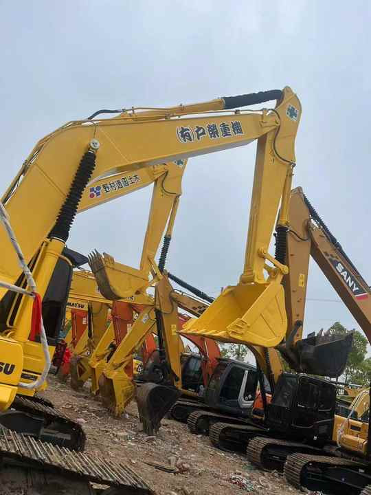 Used Good Quality Japan Original PC240-8 in Good Condition PC240-8 Komatsu - Bager gusjeničar: slika Used Good Quality Japan Original PC240-8 in Good Condition PC240-8 Komatsu - Bager gusjeničar Used Good Quality Japan Original PC240-8 in Good Condition PC240-8 Komatsu - Bager gusjeničar: slika Used Good Quality Japan Original PC240-8 in Good Condition PC240-8 Komatsu - Bager gusjeničar