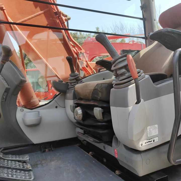 Bager Used Hitachi ZX130 Excavator Japan Made Hitachi Used Excavator Zx120 Zx130 for Sale [ Copy ] [ Copy ] [ Copy ]: slika Bager Used Hitachi ZX130 Excavator Japan Made Hitachi Used Excavator Zx120 Zx130 for Sale [ Copy ] [ Copy ] [ Copy ]