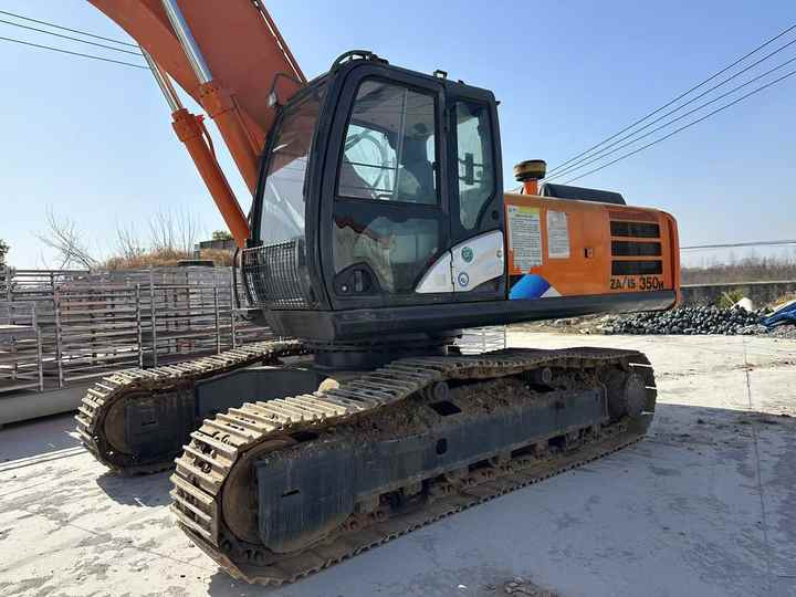 Used Hitachi Zx 350 Excavator with Loe Shipping and Certificate Global Shipping - Bager gusjeničar: slika Used Hitachi Zx 350 Excavator with Loe Shipping and Certificate Global Shipping - Bager gusjeničar Used Hitachi Zx 350 Excavator with Loe Shipping and Certificate Global Shipping - Bager gusjeničar: slika Used Hitachi Zx 350 Excavator with Loe Shipping and Certificate Global Shipping - Bager gusjeničar