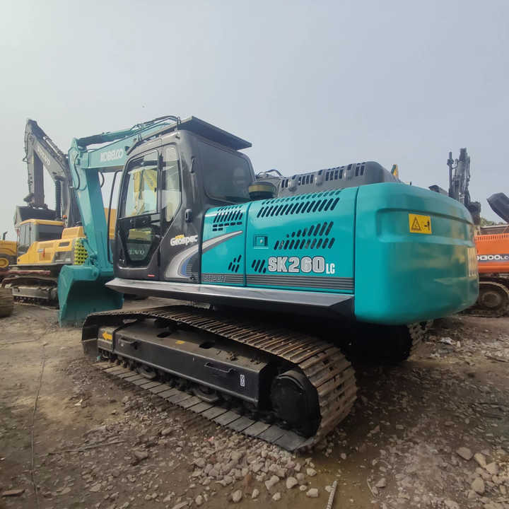 Used Japan Brand Kobelco SK260-8 Hydraulic Digger High Quality Kobelco Sk200 260 Crawler Excavator in Stock on Sale - Bager: slika Used Japan Brand Kobelco SK260-8 Hydraulic Digger High Quality Kobelco Sk200 260 Crawler Excavator in Stock on Sale - Bager Used Japan Brand Kobelco SK260-8 Hydraulic Digger High Quality Kobelco Sk200 260 Crawler Excavator in Stock on Sale - Bager: slika Used Japan Brand Kobelco SK260-8 Hydraulic Digger High Quality Kobelco Sk200 260 Crawler Excavator in Stock on Sale - Bager