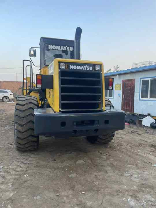 Used Komatsu WA380-3 Front Loader in Very Good Condition Strong Power komatsu 380 Wheel Loader Low Price Hot Sale - Utovarivač na kotačima: slika Used Komatsu WA380-3 Front Loader in Very Good Condition Strong Power komatsu 380 Wheel Loader Low Price Hot Sale - Utovarivač na kotačima Used Komatsu WA380-3 Front Loader in Very Good Condition Strong Power komatsu 380 Wheel Loader Low Price Hot Sale - Utovarivač na kotačima: slika Used Komatsu WA380-3 Front Loader in Very Good Condition Strong Power komatsu 380 Wheel Loader Low Price Hot Sale - Utovarivač na kotačima