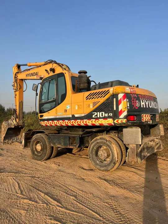 Well-Maintained Hyundai 210-9Used Wheel Excavator Construction Machine | No Major Repairs | Price Negotiable - Bager na kotačima: slika Well-Maintained Hyundai 210-9Used Wheel Excavator Construction Machine | No Major Repairs | Price Negotiable - Bager na kotačima Well-Maintained Hyundai 210-9Used Wheel Excavator Construction Machine | No Major Repairs | Price Negotiable - Bager na kotačima: slika Well-Maintained Hyundai 210-9Used Wheel Excavator Construction Machine | No Major Repairs | Price Negotiable - Bager na kotačima