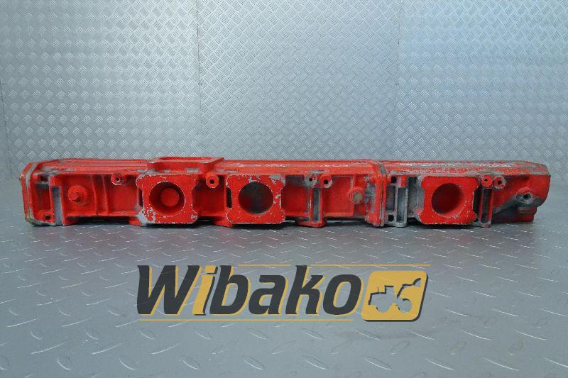 Intake manifold for engine Deutz BF6M1013 04205666R2 - Usisna grana za Građevinski strojevi: slika Intake manifold for engine Deutz BF6M1013 04205666R2 - Usisna grana za Građevinski strojevi Intake manifold for engine Deutz BF6M1013 04205666R2 - Usisna grana za Građevinski strojevi: slika Intake manifold for engine Deutz BF6M1013 04205666R2 - Usisna grana za Građevinski strojevi