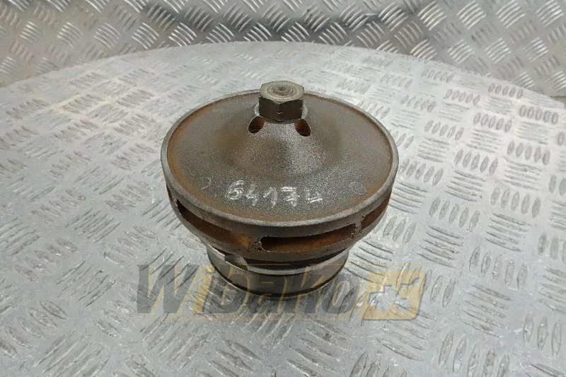 Liebherr 9074827 - Pumpa za vodu: slika Liebherr 9074827 - Pumpa za vodu Liebherr 9074827 - Pumpa za vodu: slika Liebherr 9074827 - Pumpa za vodu