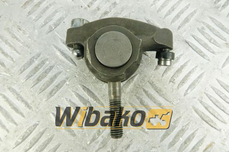 Rocker arm Cummins 3964796 - Glava cilindra za Građevinski strojevi: slika Rocker arm Cummins 3964796 - Glava cilindra za Građevinski strojevi Rocker arm Cummins 3964796 - Glava cilindra za Građevinski strojevi: slika Rocker arm Cummins 3964796 - Glava cilindra za Građevinski strojevi