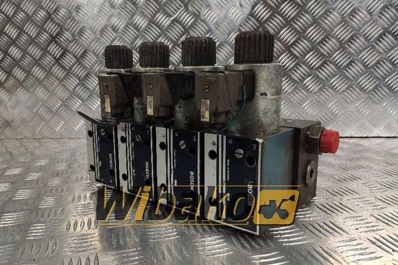 Valves set Zeppelin ZM19C 0810001816 - Hidraulični ventil za Građevinski strojevi: slika Valves set Zeppelin ZM19C 0810001816 - Hidraulični ventil za Građevinski strojevi Valves set Zeppelin ZM19C 0810001816 - Hidraulični ventil za Građevinski strojevi: slika Valves set Zeppelin ZM19C 0810001816 - Hidraulični ventil za Građevinski strojevi