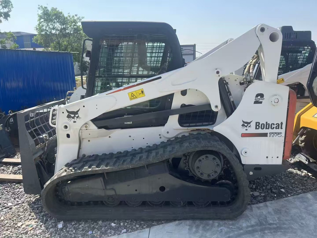 BOBCAT T770 - Mini utovarivač: slika BOBCAT T770 - Mini utovarivač BOBCAT T770 - Mini utovarivač: slika BOBCAT T770 - Mini utovarivač