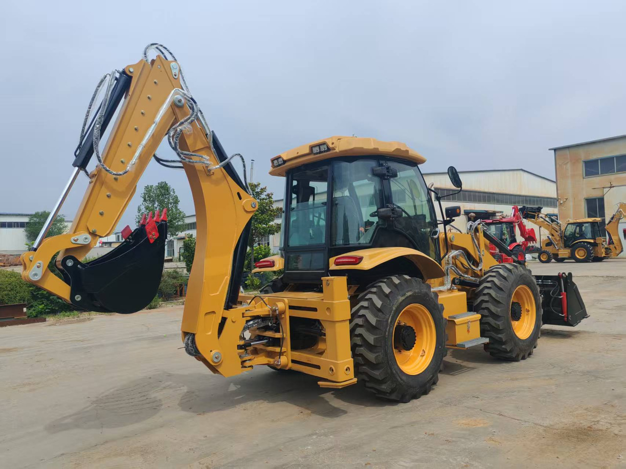 CATERPILLAR 4CX - Bager na kotačima: slika CATERPILLAR 4CX - Bager na kotačima CATERPILLAR 4CX - Bager na kotačima: slika CATERPILLAR 4CX - Bager na kotačima