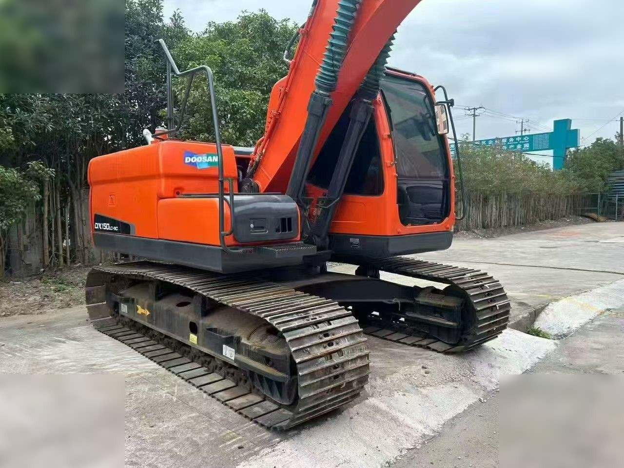 DOOSAN DX150W-9C - Bager na kotačima: slika DOOSAN DX150W-9C - Bager na kotačima DOOSAN DX150W-9C - Bager na kotačima: slika DOOSAN DX150W-9C - Bager na kotačima