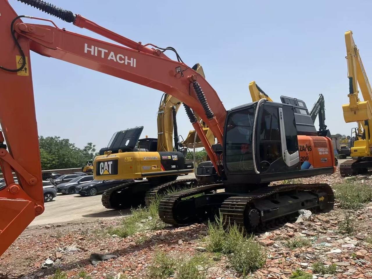 Bager gusjeničar HITACHI ZX200: slika Bager gusjeničar HITACHI ZX200