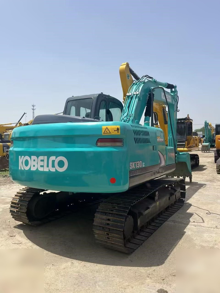 KOBELCO SK130 LC - Bager gusjeničar: slika KOBELCO SK130 LC - Bager gusjeničar KOBELCO SK130 LC - Bager gusjeničar: slika KOBELCO SK130 LC - Bager gusjeničar