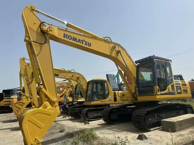 KOMATSU 200-8 - Bager gusjeničar: slika KOMATSU 200-8 - Bager gusjeničar KOMATSU 200-8 - Bager gusjeničar: slika KOMATSU 200-8 - Bager gusjeničar