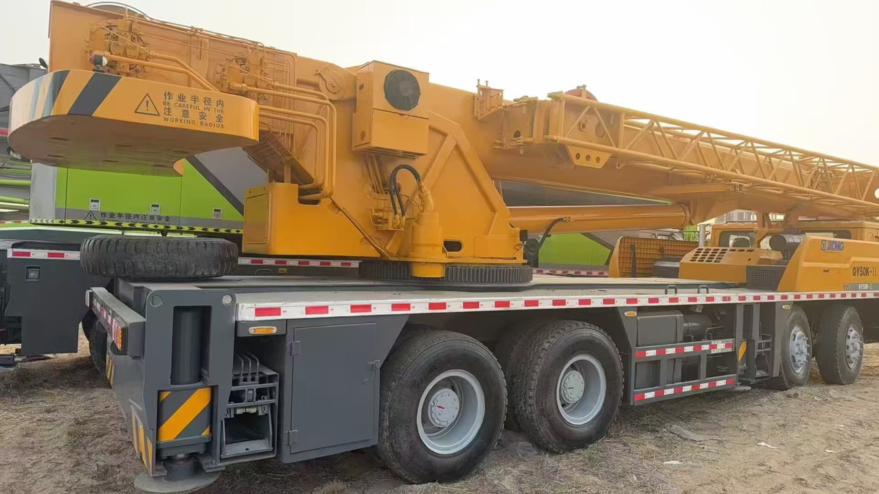 XCMG QY50K-1 - Autodizalica: slika XCMG QY50K-1 - Autodizalica XCMG QY50K-1 - Autodizalica: slika XCMG QY50K-1 - Autodizalica