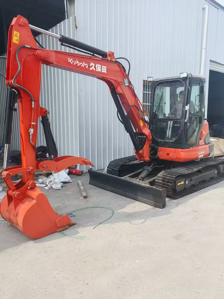 Kubota mini excavator - Mini bager: slika kubota mini excavator - Mini bager Kubota mini excavator - Mini bager: slika kubota mini excavator - Mini bager
