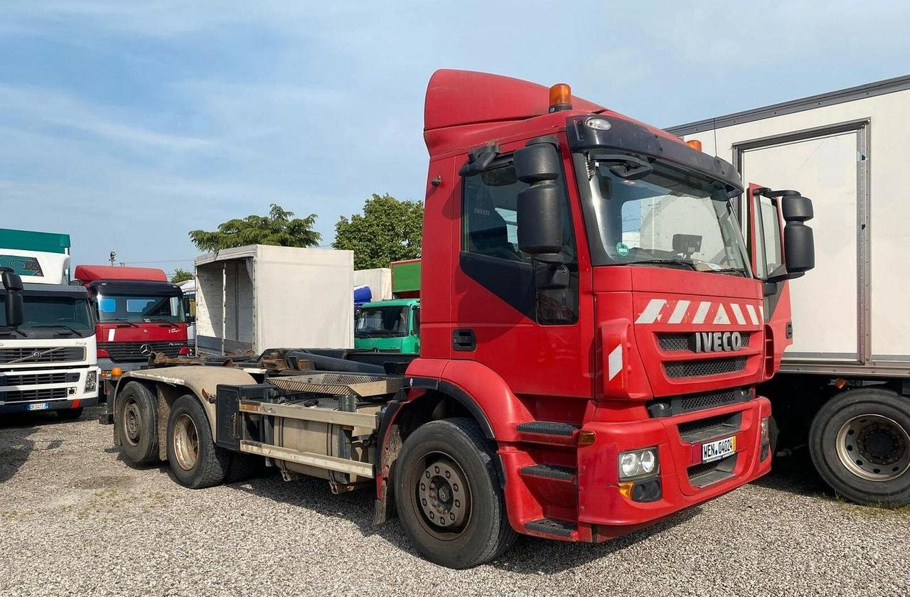 IVECO STRALIS AD260S36 - Kamion s kukastom dizalicom: slika IVECO STRALIS AD260S36 - Kamion s kukastom dizalicom IVECO STRALIS AD260S36 - Kamion s kukastom dizalicom: slika IVECO STRALIS AD260S36 - Kamion s kukastom dizalicom