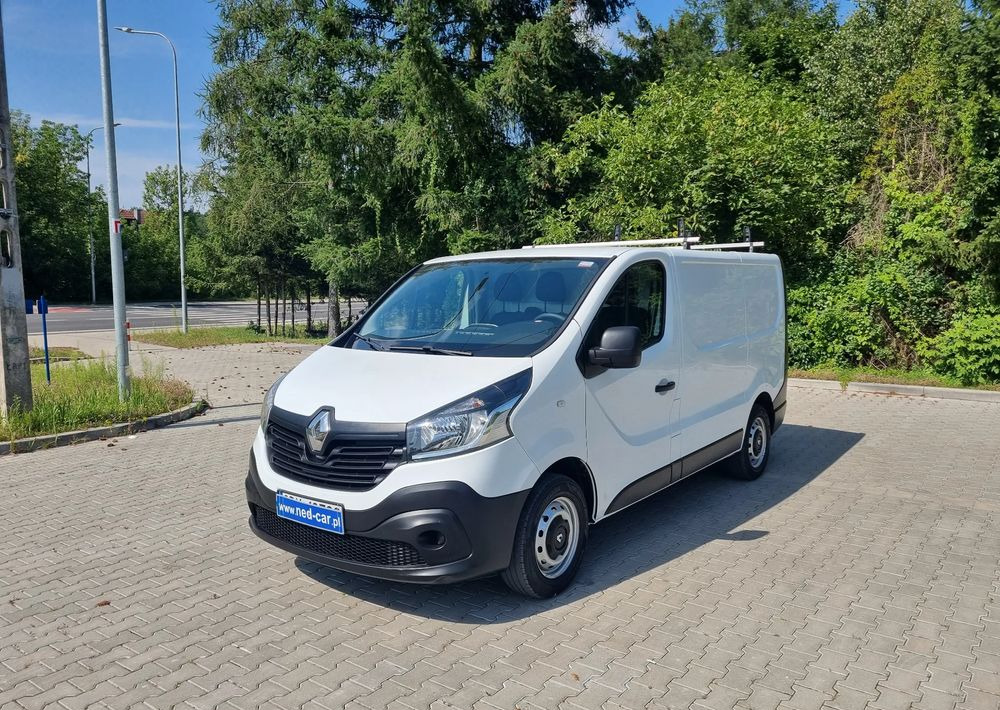 Renault Trafic - Mali kombi: slika Renault Trafic - Mali kombi Renault Trafic - Mali kombi: slika Renault Trafic - Mali kombi