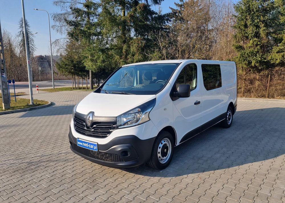 Renault Trafic - Mali kombi: slika Renault Trafic - Mali kombi Renault Trafic - Mali kombi: slika Renault Trafic - Mali kombi