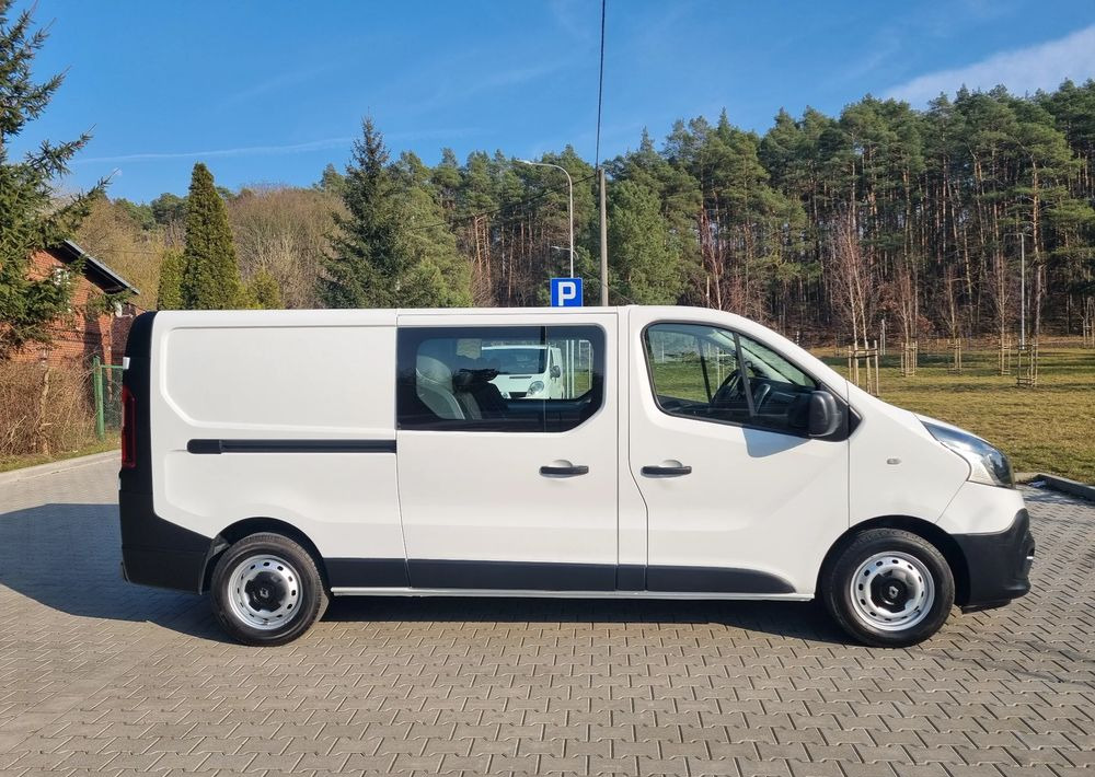 Renault Trafic - Mali kombi: slika Renault Trafic - Mali kombi Renault Trafic - Mali kombi: slika Renault Trafic - Mali kombi