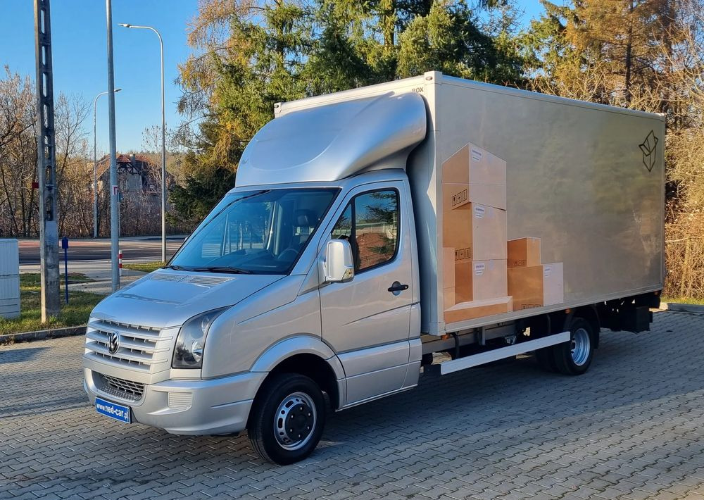 Volkswagen Crafter - Dostavno vozilo sa zatvorenim sandukom: slika Volkswagen Crafter - Dostavno vozilo sa zatvorenim sandukom Volkswagen Crafter - Dostavno vozilo sa zatvorenim sandukom: slika Volkswagen Crafter - Dostavno vozilo sa zatvorenim sandukom
