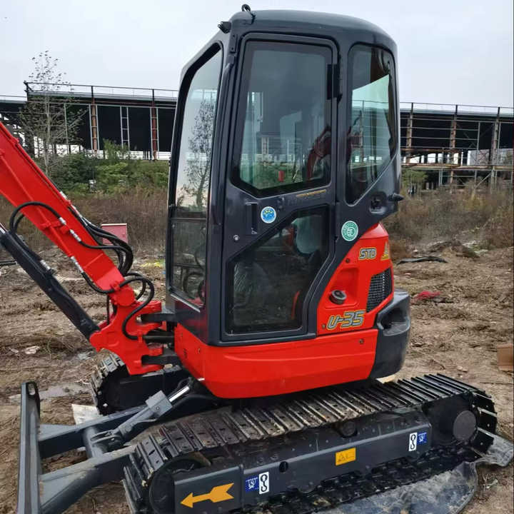 3TONS Good Quality Used Kubota U35 Hydraulic Excavator Used U25 U35 Mini Mxcavator Used Small Digger Kubota U35 - Mini bager: slika 3TONS Good Quality Used Kubota U35 Hydraulic Excavator Used U25 U35 Mini Mxcavator Used Small Digger Kubota U35 - Mini bager 3TONS Good Quality Used Kubota U35 Hydraulic Excavator Used U25 U35 Mini Mxcavator Used Small Digger Kubota U35 - Mini bager: slika 3TONS Good Quality Used Kubota U35 Hydraulic Excavator Used U25 U35 Mini Mxcavator Used Small Digger Kubota U35 - Mini bager