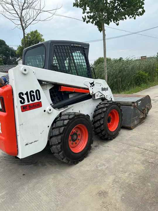 BOBCAT Brand Skid Loader S185 Used Machine Hot Sale - Utovarivač na kotačima: slika BOBCAT Brand Skid Loader S185 Used Machine Hot Sale - Utovarivač na kotačima BOBCAT Brand Skid Loader S185 Used Machine Hot Sale - Utovarivač na kotačima: slika BOBCAT Brand Skid Loader S185 Used Machine Hot Sale - Utovarivač na kotačima